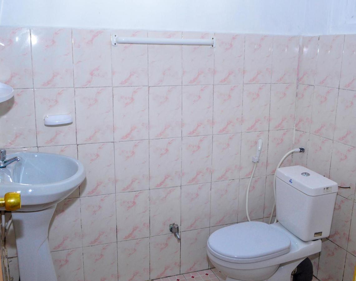 New Happy Inn Нувара-Элия Экстерьер фото