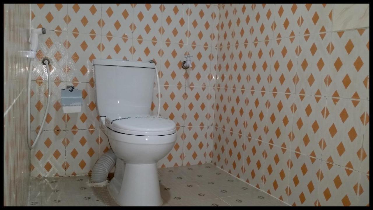 New Happy Inn Нувара-Элия Экстерьер фото